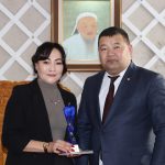 Эрдэнэбулган сумын Засаг даргын захирамжын дагуу хуваарьт газрын цас цэвэрлэгээний ажил хийлээ.